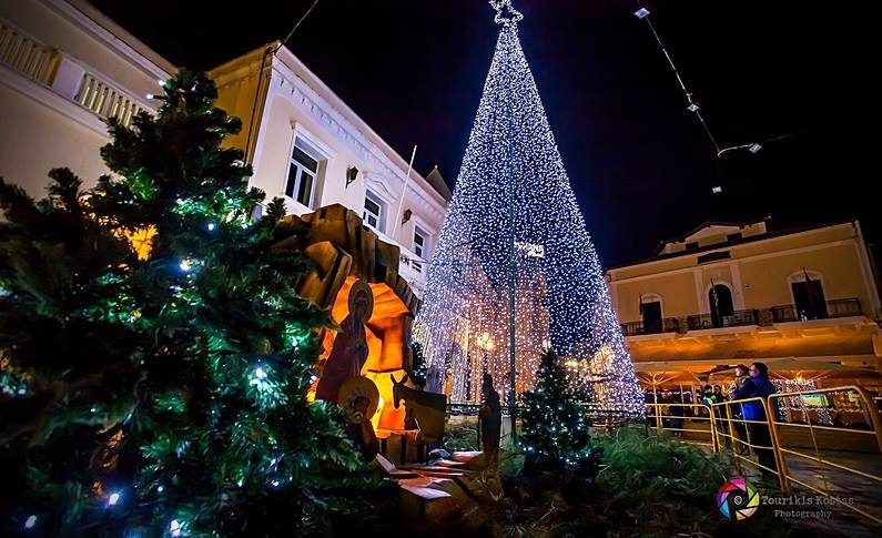Zakynthos - choinka na placu Świętego Marka, Boże Narodzenie w Grecji
