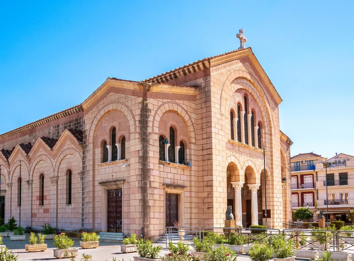 kościół patrona świętego dionizosa